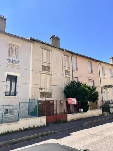 Maison à vendre à Saint-Max (6)