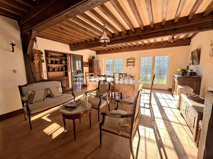 Casa in vendita a La Roche-En-Brenil (24)
