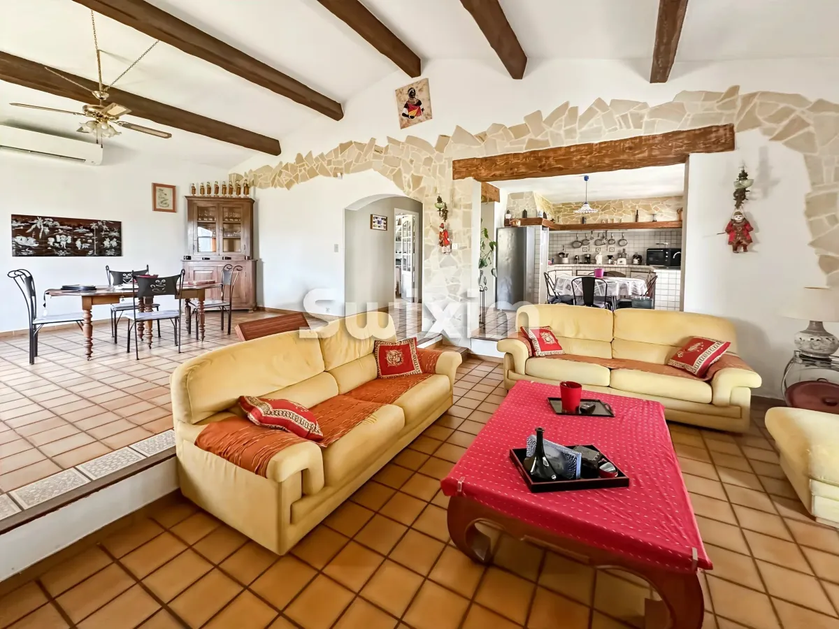 Haus zu verkaufen in Saint-Alexandre - Einfamilienhaus zu verkaufen in Saint-Alexandre, 7 Zimmer, 210 m2 - Smart Propylaia (9)